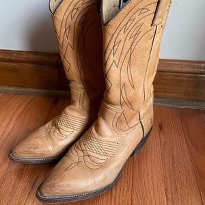 Frye Cowgirl boots
